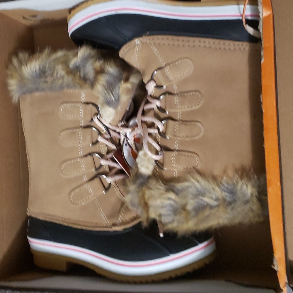 Kathmandu Snow Boots